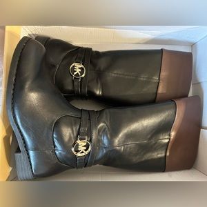 Only used twice size 1 for girls